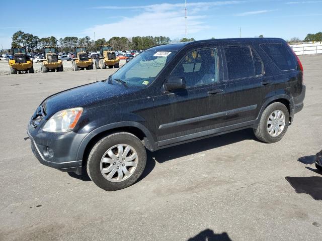 HONDA CR-V 2005 with VIN SHSRD78855U333116 - Photo from auction