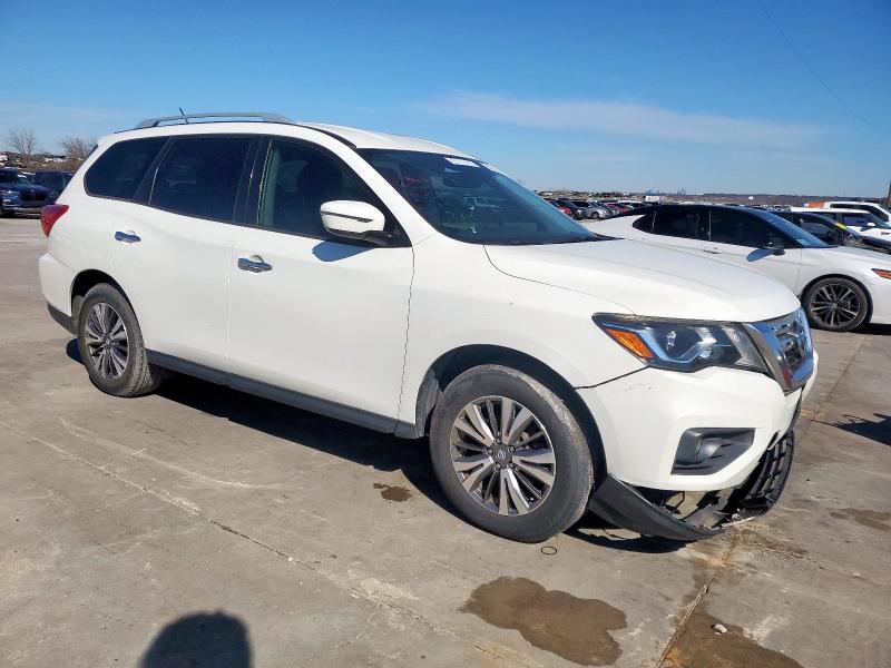 Photo 4 from auction – 2018 NISSAN PATHFINDER with VIN 5N1DR2MN9JC663409