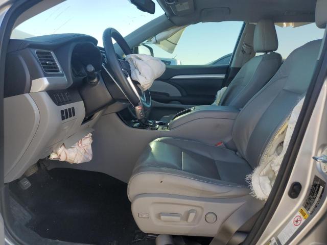 Photo 7 from auction – 2016 TOYOTA HIGHLANDER with VIN 5TDKKRFH5GS125961
