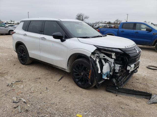 Photo 4 from auction – 2024 MITSUBISHI OUTLANDER with VIN JA4J3VA80RZ062952