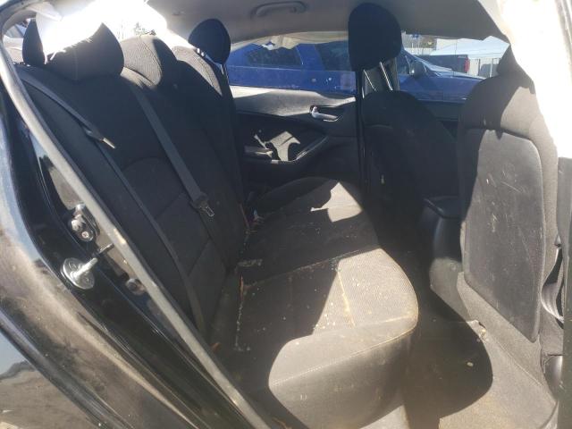 Photo 10 from auction – 2018 KIA FORTE LX with VIN 3KPFK4A70JE269700