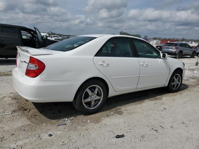 Photo 3 from auction – 2002 TOYOTA CAMRY LE with VIN JTDBE32K520037624