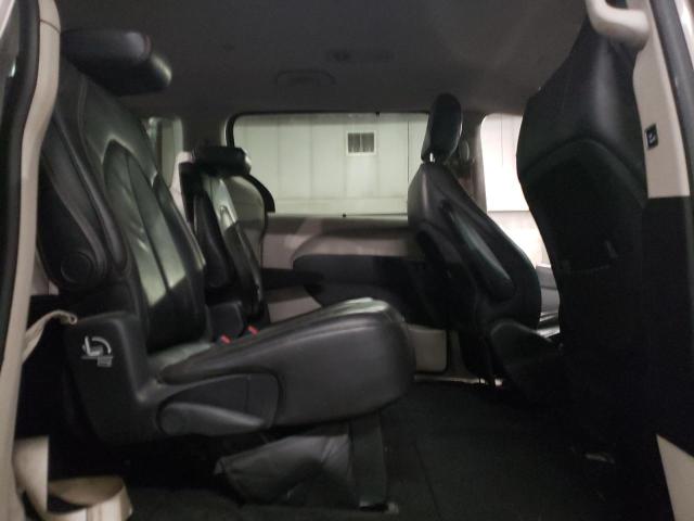 Photo 11 from auction – 2017 CHRYSLER PACIFICA T with VIN 2C4RC1BG3HR576116