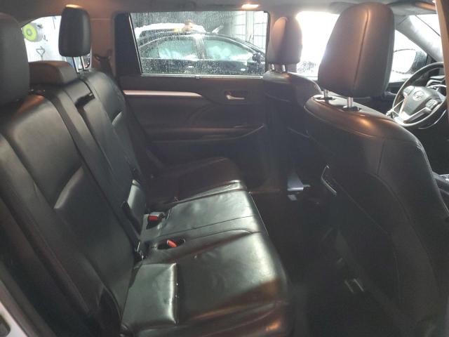 Photo 11 from auction – 2015 TOYOTA HIGHLANDER with VIN 5TDJKRFH0FS187908