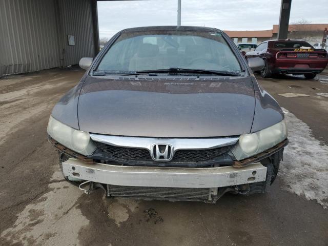 Photo 5 from auction – 2010 HONDA CIVIC LX with VIN 19XFA1F55AE002559