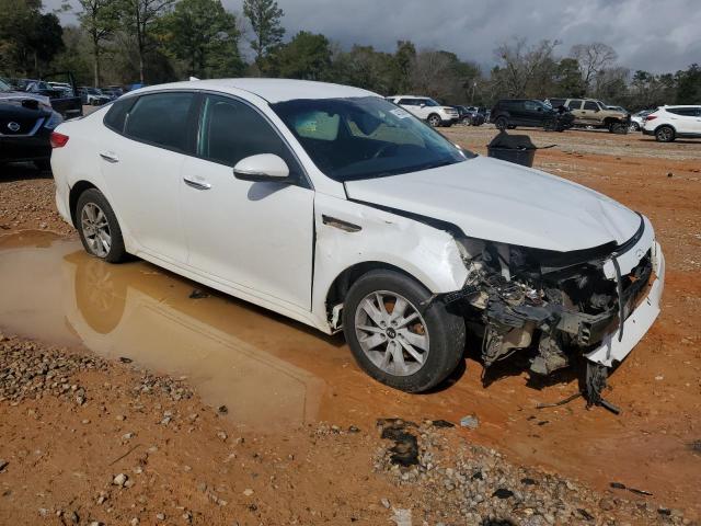 Photo 4 from auction – 2018 KIA OPTIMA with VIN 5XXGT4L37JG197963