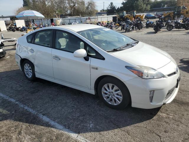 Photo 4 from auction – 2014 TOYOTA PRIUS PLUG with VIN JTDKN3DP3E3055809