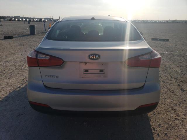 Photo 6 from auction – 2015 KIA FORTE LX with VIN KNAFX4A67F5381497