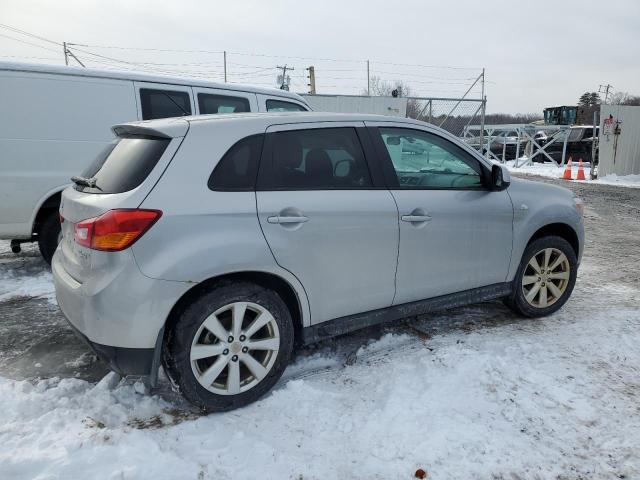 Photo 3 from auction – 2015 MITSUBISHI OUTLANDER with VIN 4A4AR3AUXFE013162