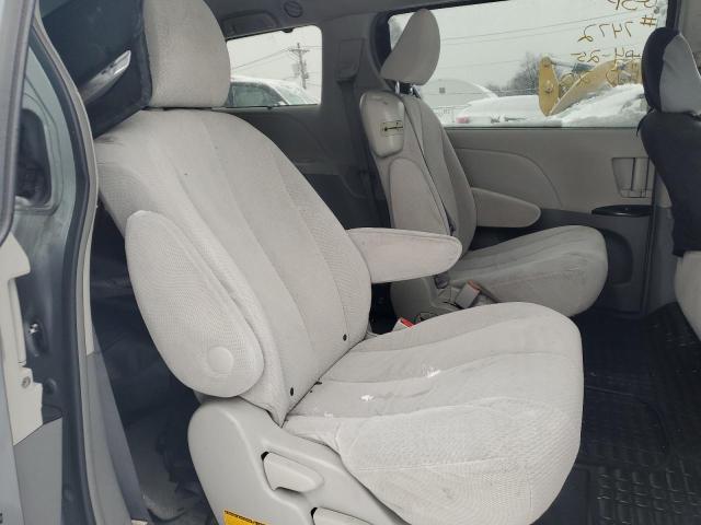 Photo 11 from auction – 2011 TOYOTA SIENNA LE with VIN 5TDKK3DC4BS172959