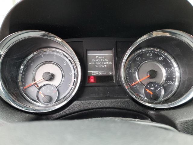Photo 9 from auction – 2016 CHRYSLER TOWN & COU with VIN 2C4RC1CG8GR232200