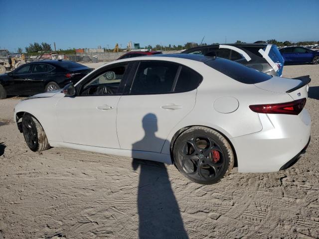Photo 2 from auction – 2018 ALFA ROMEO GIULIA TI with VIN ZARFAECN1J7590686