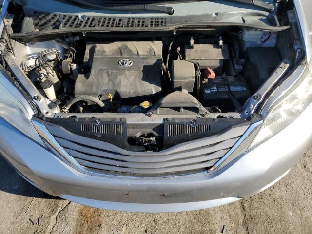 Photo 12 from auction – 2012 TOYOTA SIENNA XLE with VIN 5TDYK3DC6CS278177