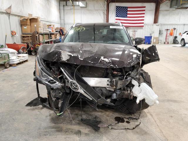 Photo 5 from auction – 2021 TOYOTA HIGHLANDER with VIN 5TDFZRBH7MS142100
