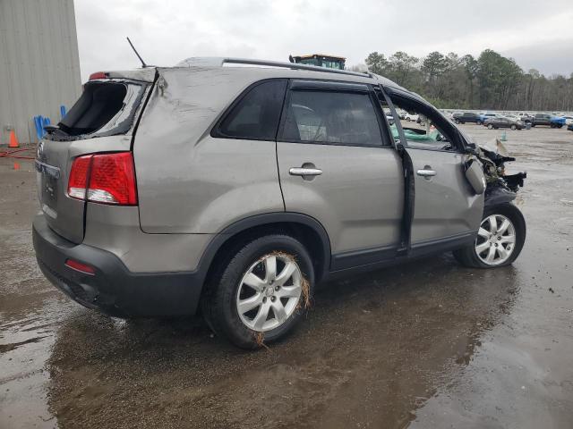 Photo 3 from auction – 2011 KIA SORENTO BA with VIN 5XYKT3A1XBG045811