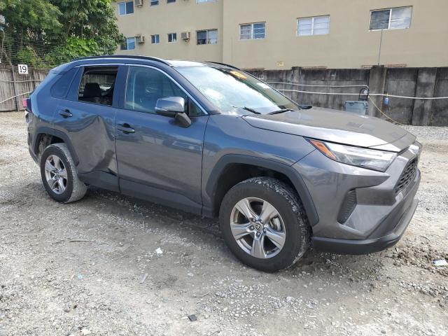 Photo 4 from auction – 2022 TOYOTA RAV4 XLE with VIN 2T3W1RFV8NC203589