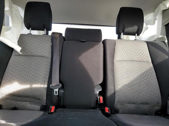 Photo 10 from auction – 2019 TOYOTA 4RUNNER SR with VIN JTEBU5JR7K5680472