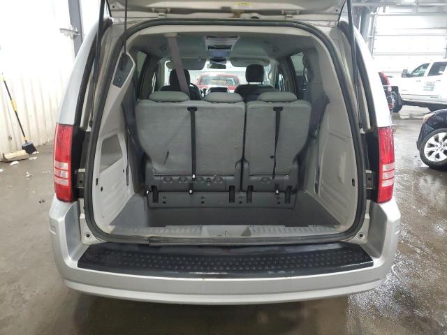 Photo 6 from auction – 2010 CHRYSLER TOWN & COU with VIN 2A4RR5D1XAR151989
