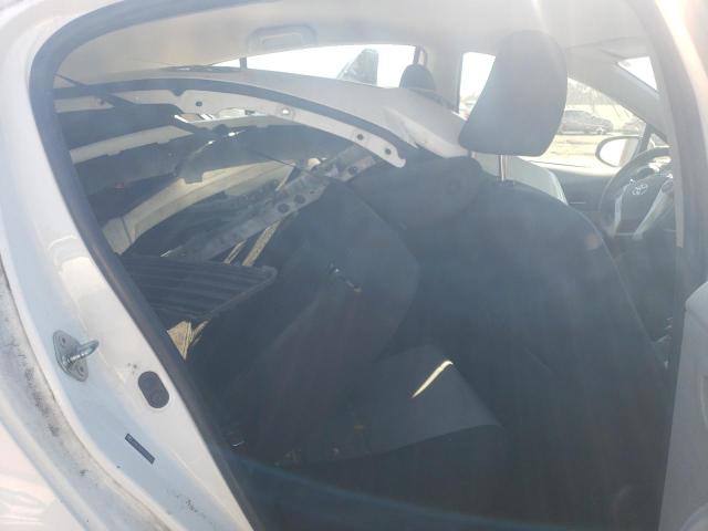 Photo 10 from auction – 2012 TOYOTA PRIUS C with VIN JTDKDTB31C1027700