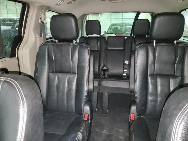 Photo 10 from auction – 2014 CHRYSLER TOWN & COU with VIN 2C4RC1CG4ER175149