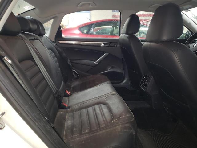 Photo 10 from auction – 2018 VOLKSWAGEN PASSAT SEL with VIN 1VWCA7A31JC037423
