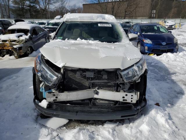 Foto 5 de la subasta – 2015 TOYOTA HIGHLANDER con VIN 5TDDKRFHXFS107995