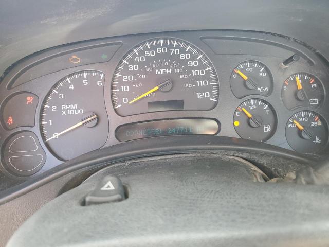 Photo 9 from auction – 2005 CHEVROLET SILVERADO with VIN 1GCEC14X15Z250893