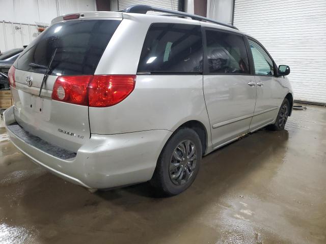 Photo 3 from auction – 2010 TOYOTA SIENNA CE with VIN 5TDKK4CC5AS309719
