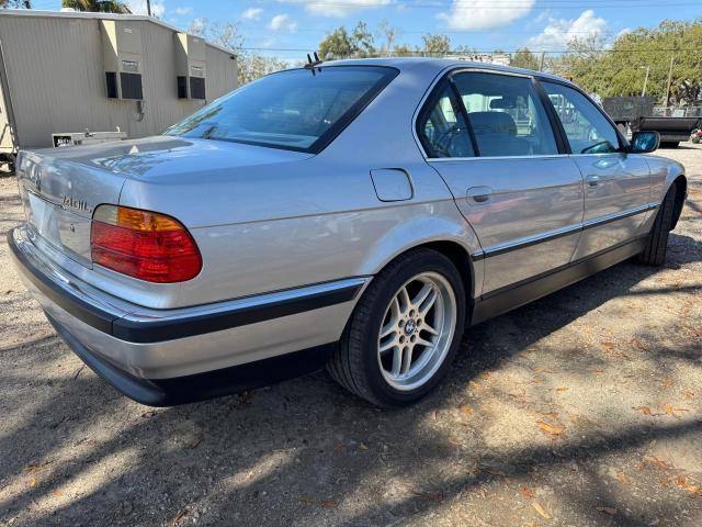 Photo 4 from auction – 2000 BMW 740 IL with VIN WBAGH8346YDP07884