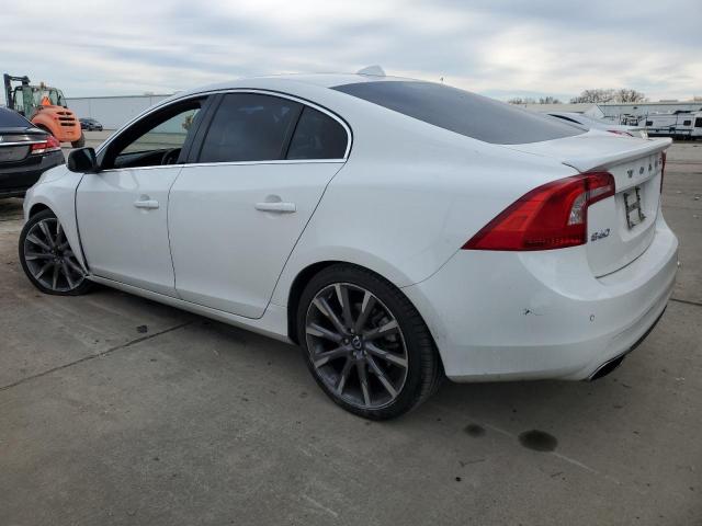 Photo 2 from auction – 2015 VOLVO S60 PLATIN with VIN YV140MFD7F2301858