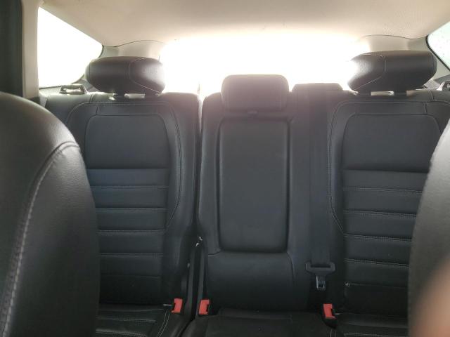 Photo 10 from auction – 2017 FORD ESCAPE SE with VIN 1FMCU0GD6HUA32316