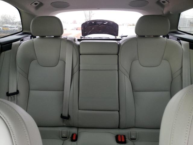 Photo 10 from auction – 2021 VOLVO XC60 T5 IN with VIN YV4102RL3M1860596