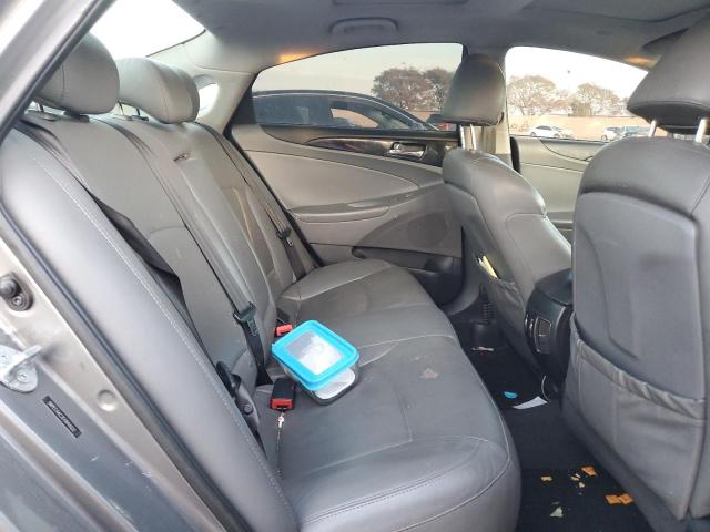 Photo 10 from auction – 2014 HYUNDAI ACCENT BAS with VIN 5NPEC4AC2EH844032
