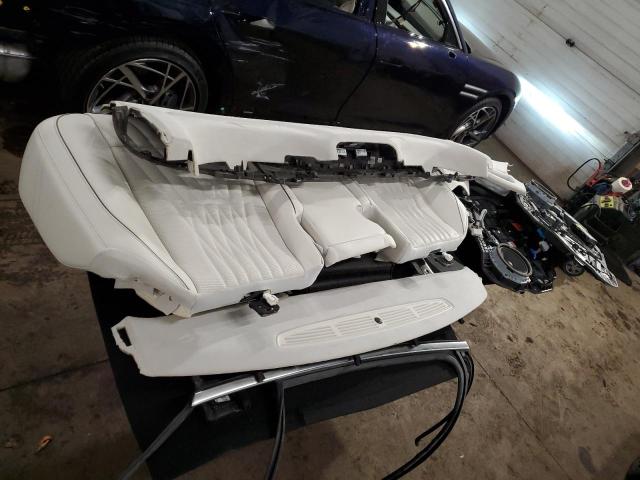 Photo 12 from auction – 2023 GENESIS G90 with VIN KMTFB4SD5PU008286