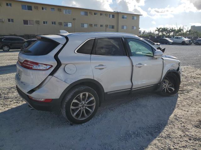 Photo 3 from auction – 2017 LINCOLN MKC SELECT with VIN 5LMCJ2D91HUL45730