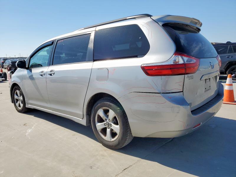 Photo 2 from auction – 2018 TOYOTA SIENNA LE with VIN 5TDKZ3DC1JS907553
