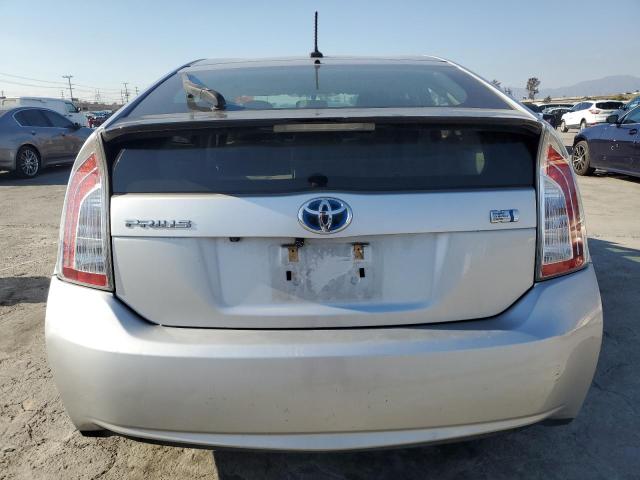 Photo 6 from auction – 2013 TOYOTA PRIUS with VIN JTDKN3DU4D5565272