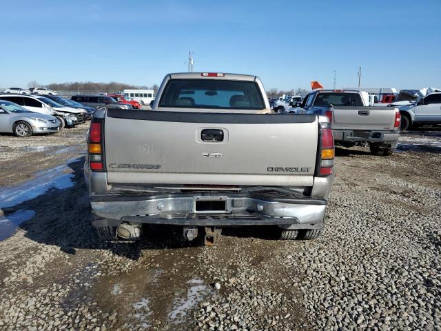 Photo 6 from auction – 2001 CHEVROLET SILVERADO with VIN 1GCJK33G81F166788
