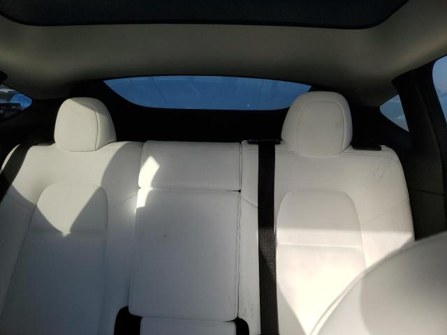 Photo 10 from auction – 2021 TESLA MODEL Y with VIN 5YJYGDEF8MF215815