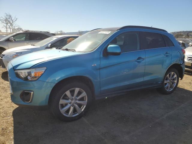 MITSUBISHI OUTLANDER 2013 with VIN 4A4AP4AUXDE013302 - Photo from auction