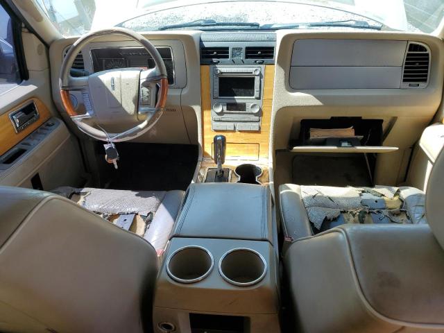 Photo 8 from auction – 2007 LINCOLN NAVIGATOR with VIN 5LMFU27597LJ10171