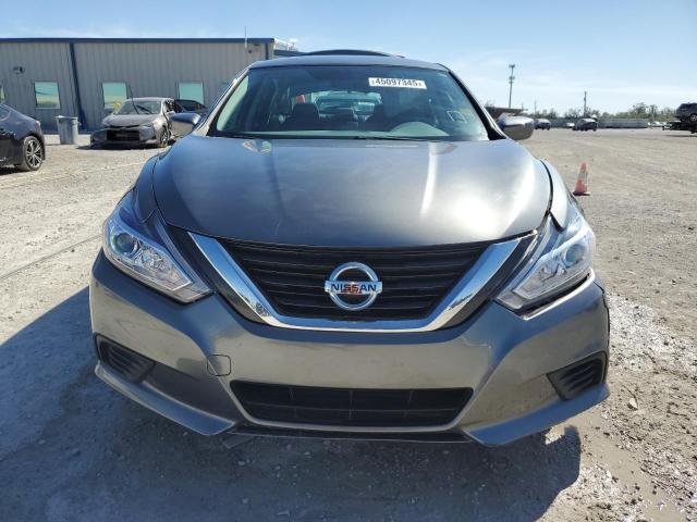 Photo 5 from auction – 2017 NISSAN ALTIMA 2.5 with VIN 1N4AL3AP9HC116077