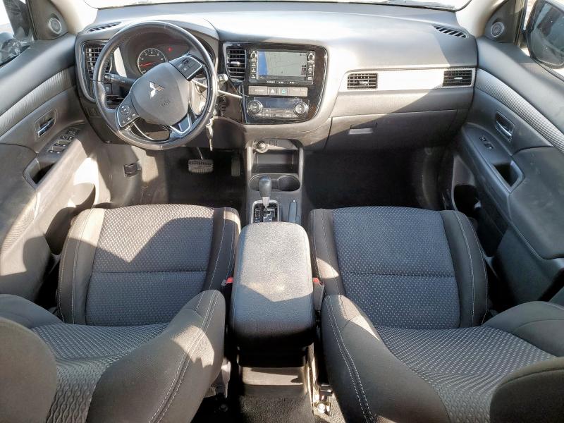 Photo 8 from auction – 2016 MITSUBISHI OUTLANDER with VIN JA4AD2A33GZ012981