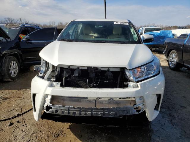 Photo 5 from auction – 2017 TOYOTA HIGHLANDER with VIN 5TDJGRFH8HS025917
