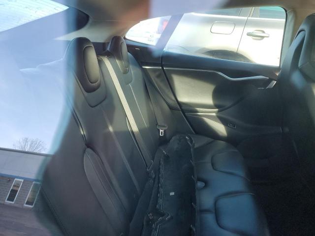 Photo 10 from auction – 2013 TESLA MODEL S with VIN 5YJSA1CNXDFP03440