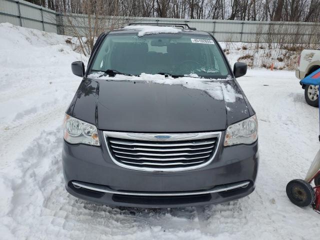 Photo 5 from auction – 2015 CHRYSLER TOWN & COU with VIN 2C4RC1BG2FR656259