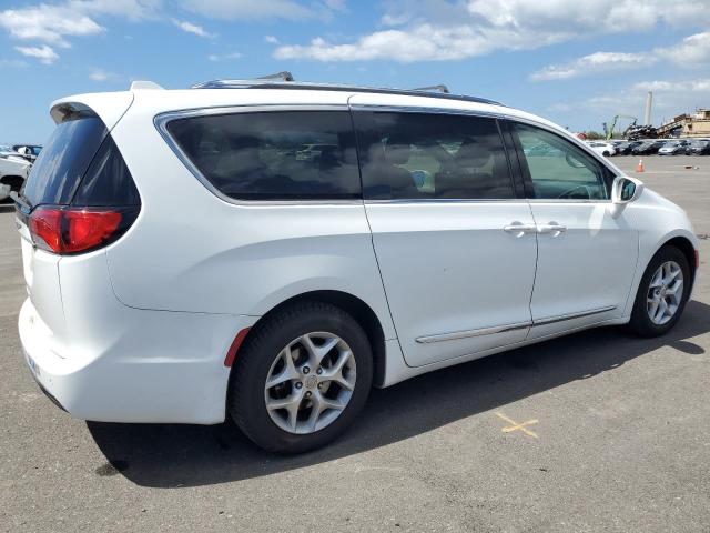 Photo 3 from auction – 2017 CHRYSLER PACIFICA T with VIN 2C4RC1EG3HR643941