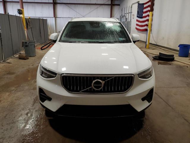 Photo 5 from auction – 2025 VOLVO XC40 CORE with VIN YV4L12UJ4S2520845