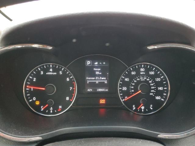 Photo 9 from auction – 2017 KIA FORTE LX with VIN 3KPFL4A75HE078748