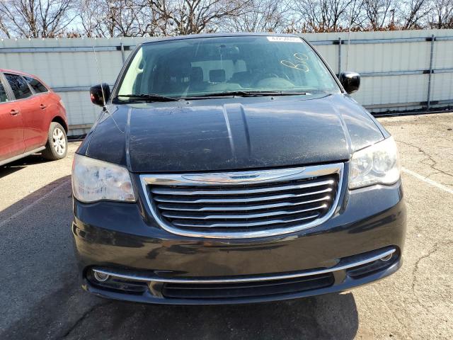 Photo 5 from auction – 2014 CHRYSLER TOWN & COU with VIN 2C4RC1BG8ER426188